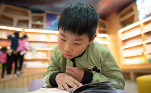 曹文轩的书为什么不能看