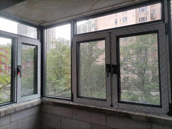 窗户锁坏了怎么修复