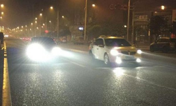 为什么老司机都不买白色车