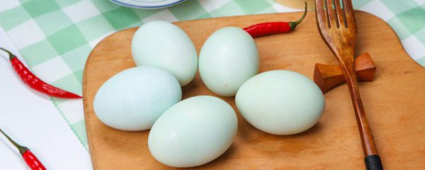 生咸鸭蛋用水煮还是蒸的