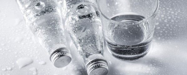 水杯刻字怎么写