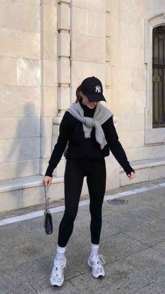 瑜伽裤怎么搭配好看