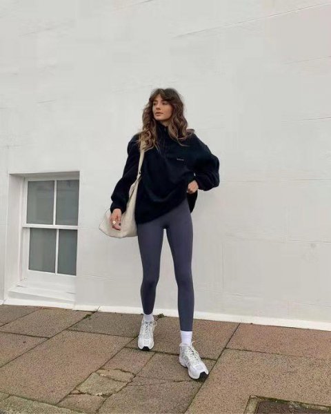 瑜伽裤怎么搭配好看