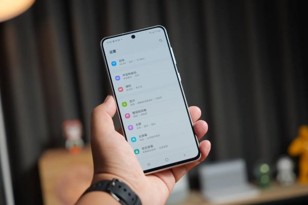 荣耀耐用还是小米耐用