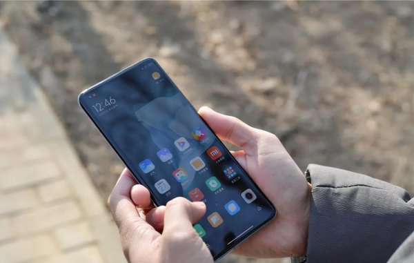 荣耀耐用还是小米耐用