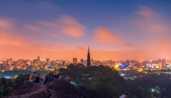 杭州有什么山的风景比较出名