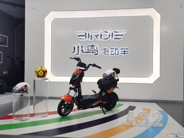 0基础学骑电动车最快方法