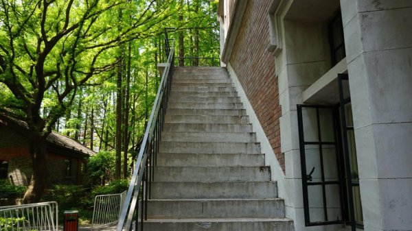 上海理工大学地址