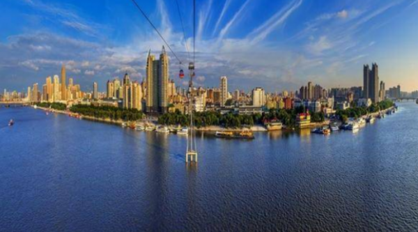 中国最大的省会是哪个城市