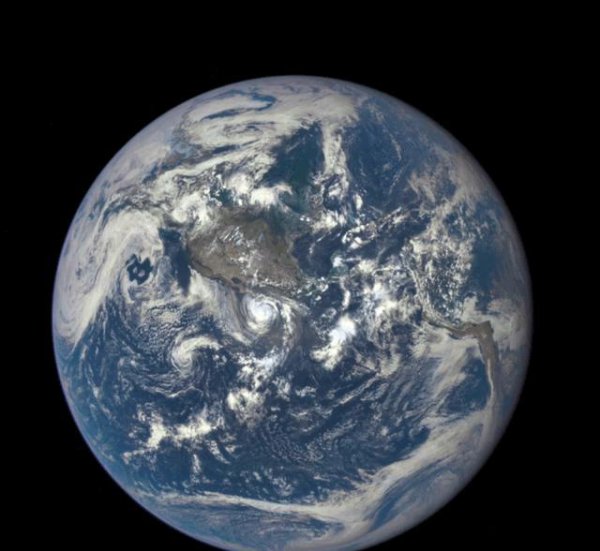 地震的引起和月亮有关吗