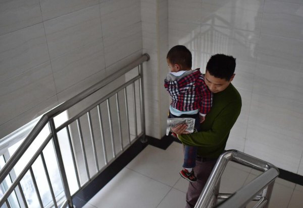 3岁孩子脾气暴躁易怒怎么办