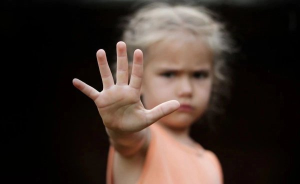 3岁孩子脾气暴躁易怒怎么办