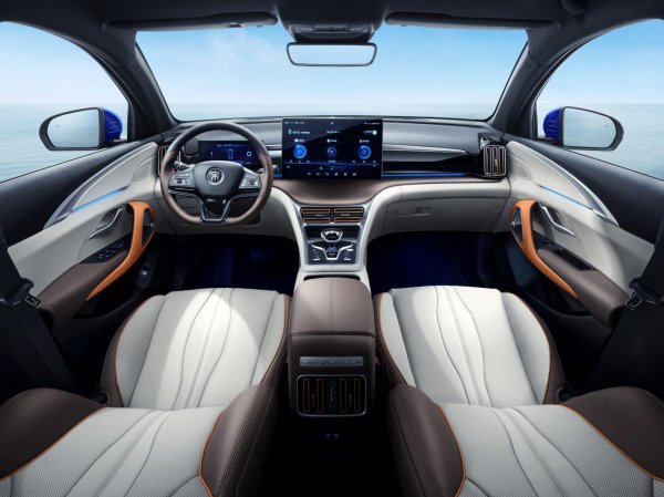 宋pro和宋plus哪个更值得买