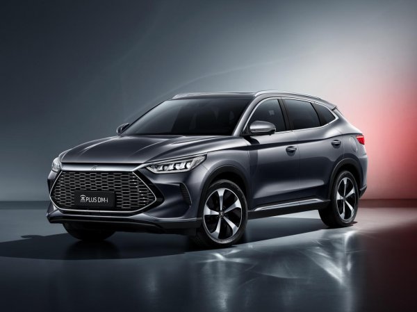 宋pro和宋plus哪个更值得买