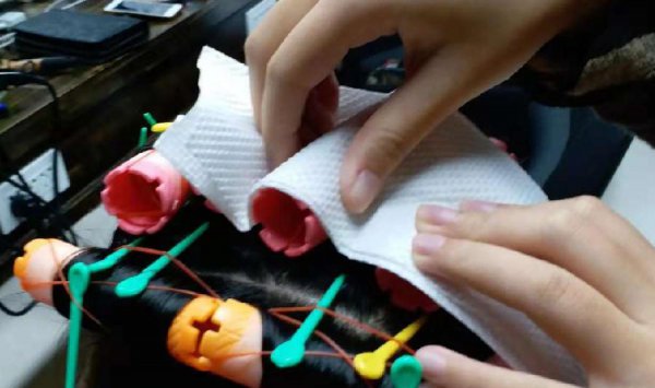 烫头发为什么要选最便宜的