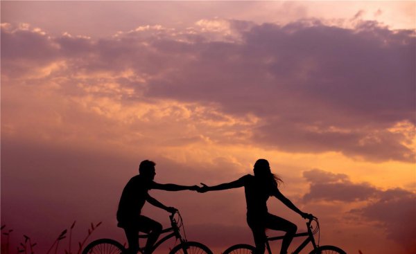 男人想带女人去旅行说明什么心理状态