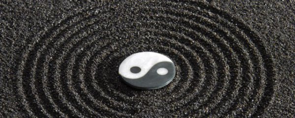 属马人家里摆龙摆件可以吗