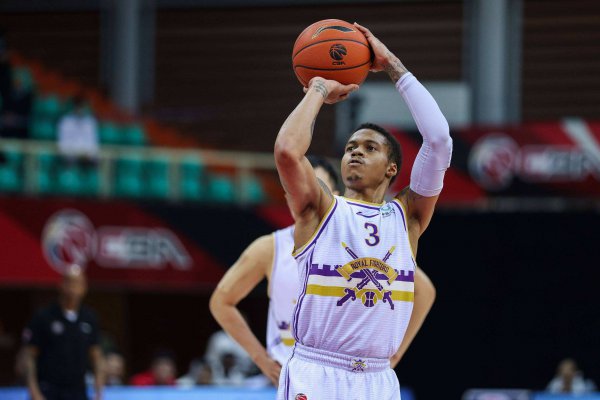 祝铭震是混血吗