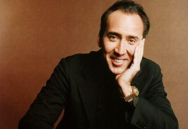 尼古拉斯凯奇为什么欠下巨债