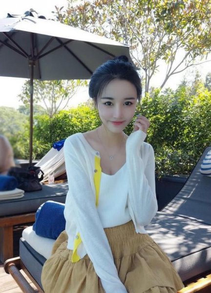 女朋友心烦怎么哄她开心