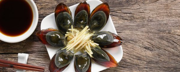 皮蛋和牛奶能不能一起吃