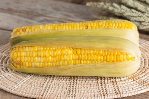 鲜玉米直接冷冻还是煮熟冷冻