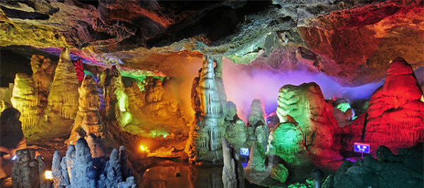 老君山为什么不对外国人开放