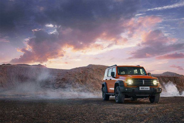 川藏线自驾游开什么车合适