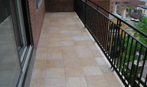 阳台窗户漏水怎么处理方法