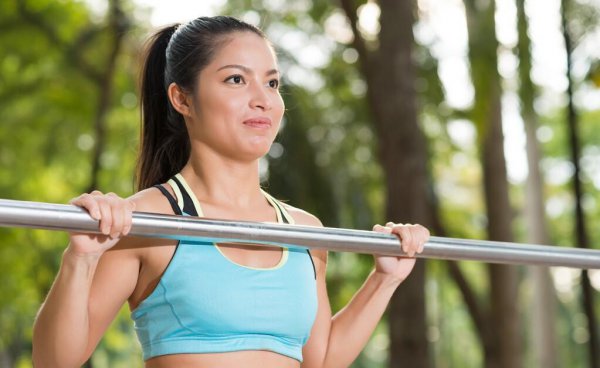 引体向上标准动作