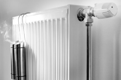 加湿器放在卧室什么位置效果好 房间加湿器有什么好处