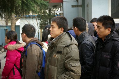 公务员多少岁之前可以考 国家公务员对于最大年龄的限制