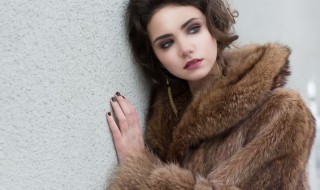 皮草自己在家能水洗吗 皮草自己在家可以水洗吗