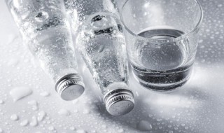 水杯刻字怎么写 杯子刻什么字简短创意