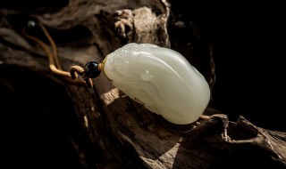 戴什么玉辟邪好 佩戴什么东西可以辟邪免受惊吓