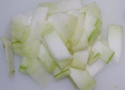 冬瓜是热性还是凉性蔬菜 冬瓜属性寒还是性冷的食物