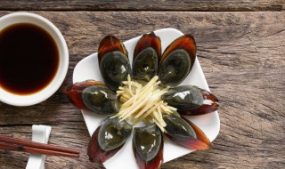 皮蛋和牛奶能不能一起吃 皮蛋和牛奶可以同吃吗