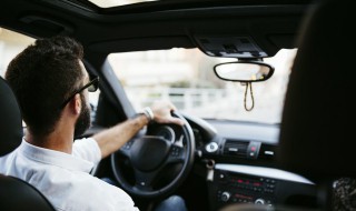 车身车距怎么判断 教你如何正确判断车距