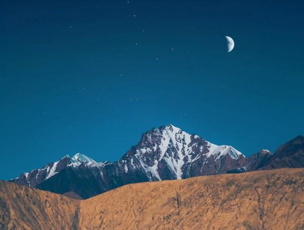 月亮的寓意和象征意义