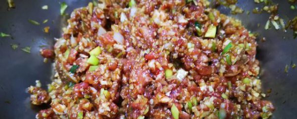 牛肉馅儿怎么和