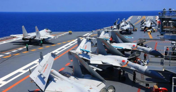 中国第一艘航母是从哪里买来的