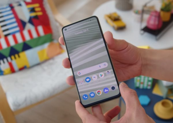 什么手机屏幕最好用又护眼