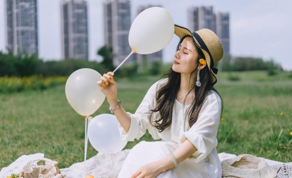 高情商的女人怎么抓住男人的心