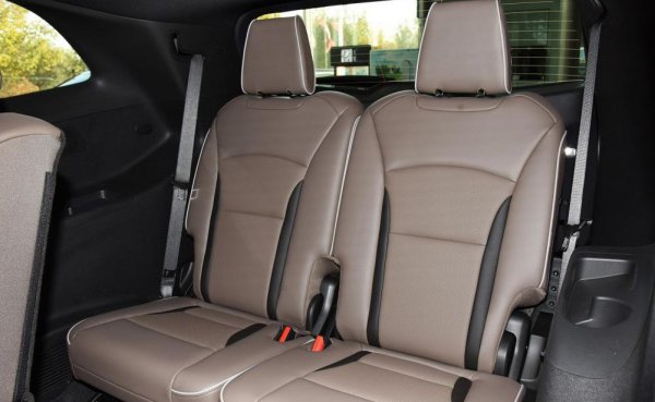 冠道和别克昂科旗哪个实用