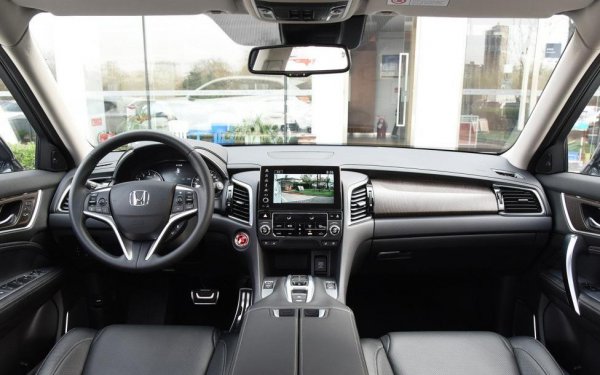 冠道和别克昂科旗哪个实用