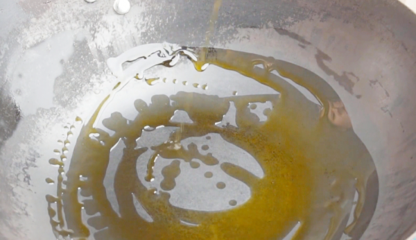 铁锅生锈怎么处理永不生锈