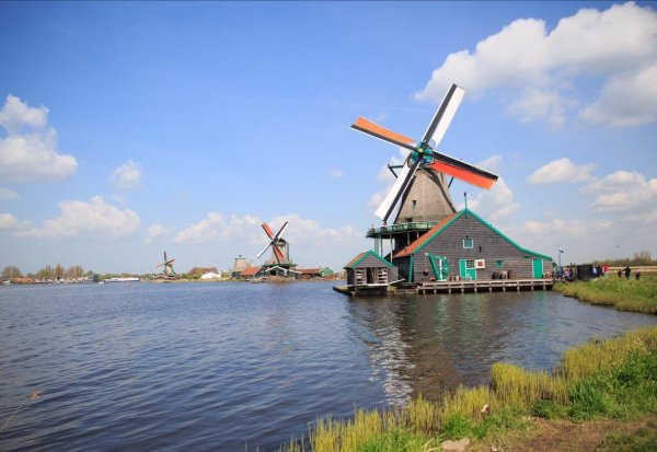 荷兰属于哪个洲的国家