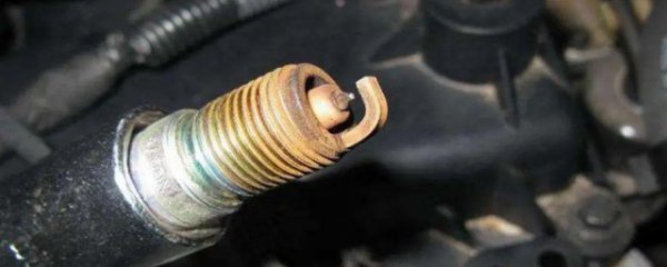 怎样判断更换火花赛