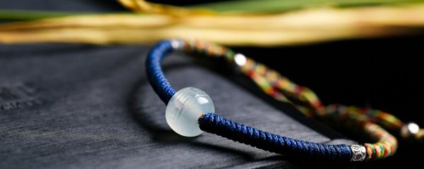 男士旺桃花佩戴什么