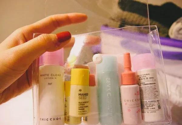 飞机不允许带的东西有哪些